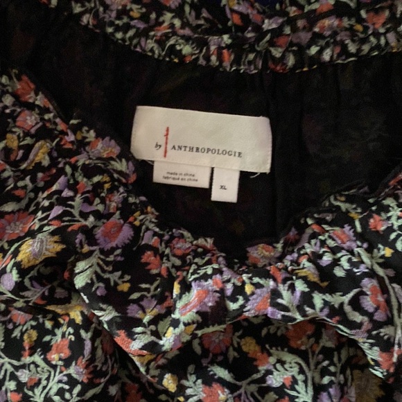 Tiny floral chiffon off shoulder top - Picture 4 of 4